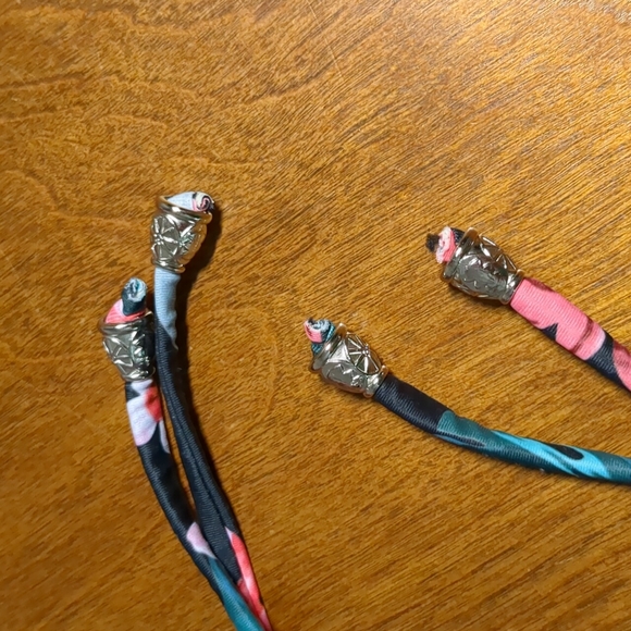 donated -🌺 Floral Print Bikini Set Black Medium - Picture 11 of 12